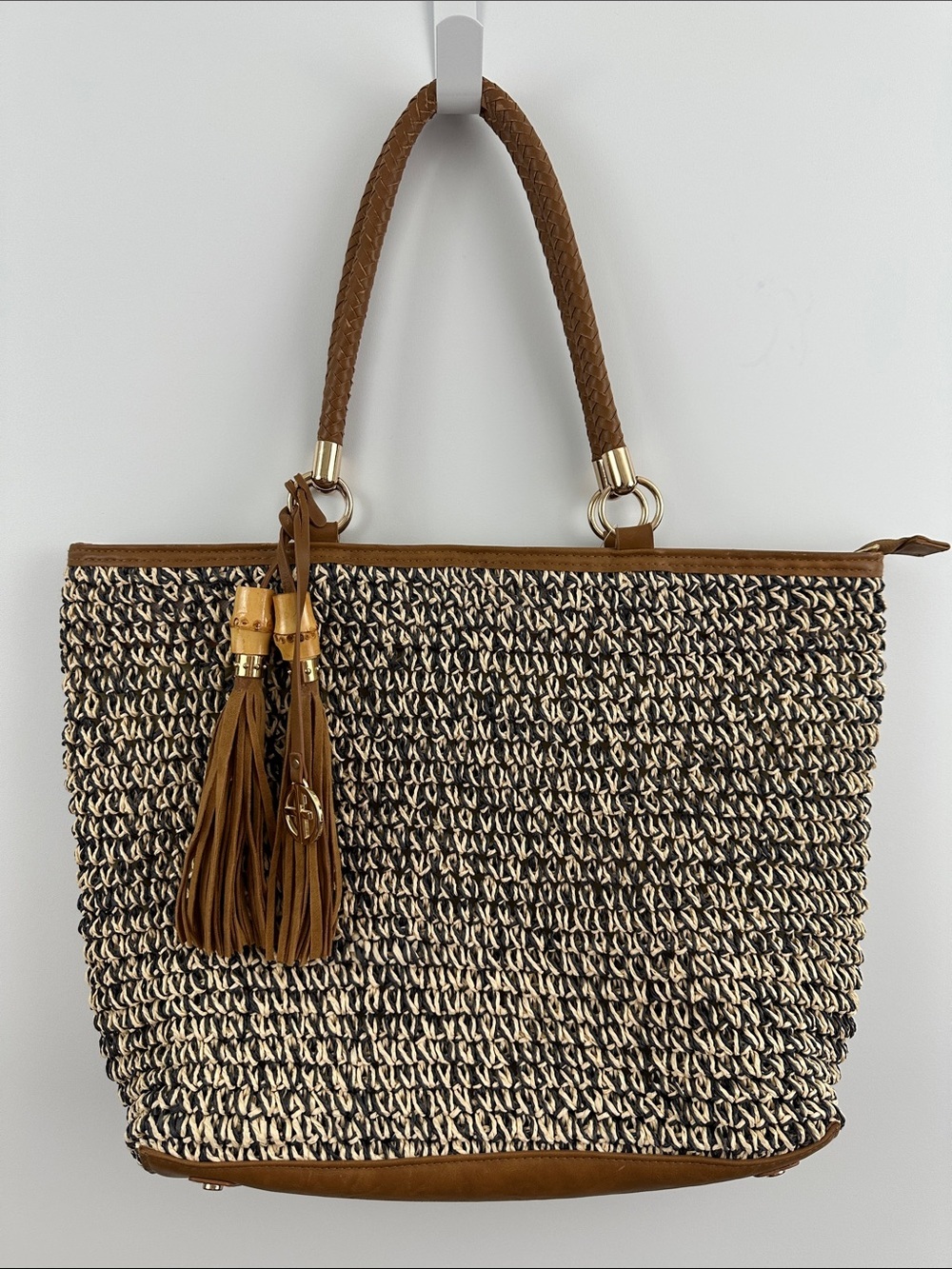 NWT Giani Bernini Straw Tote Brown Cream Woven Tassel Shoulder Bag